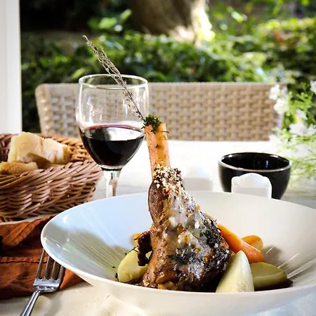 Restaurant La Ferme Hotel Avignon